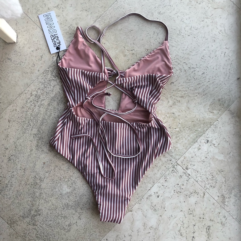 Pink striped one piece swimsuit - Picture 5 of 5